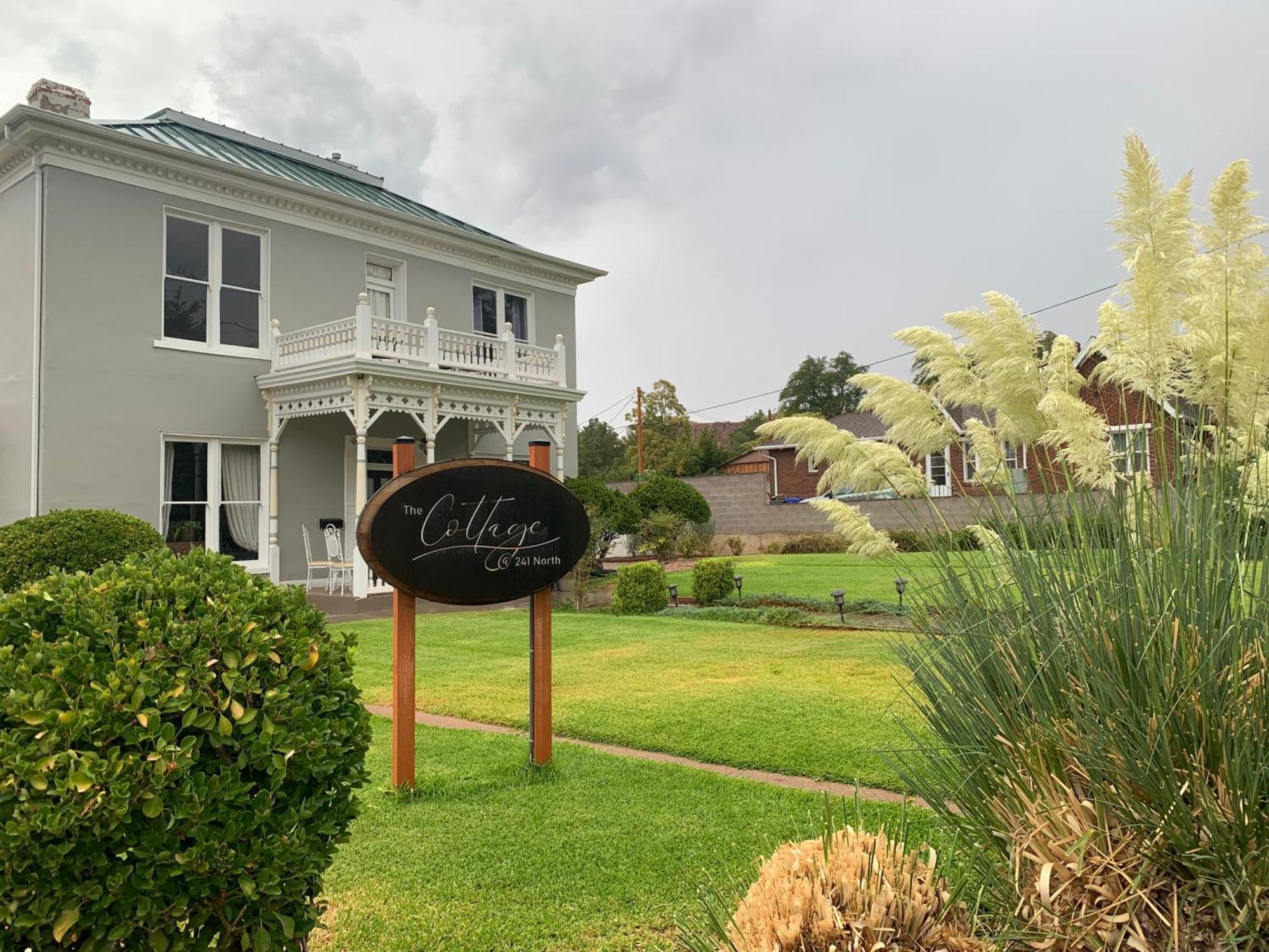 The Cottage At 241 North Saint George Extérieur photo