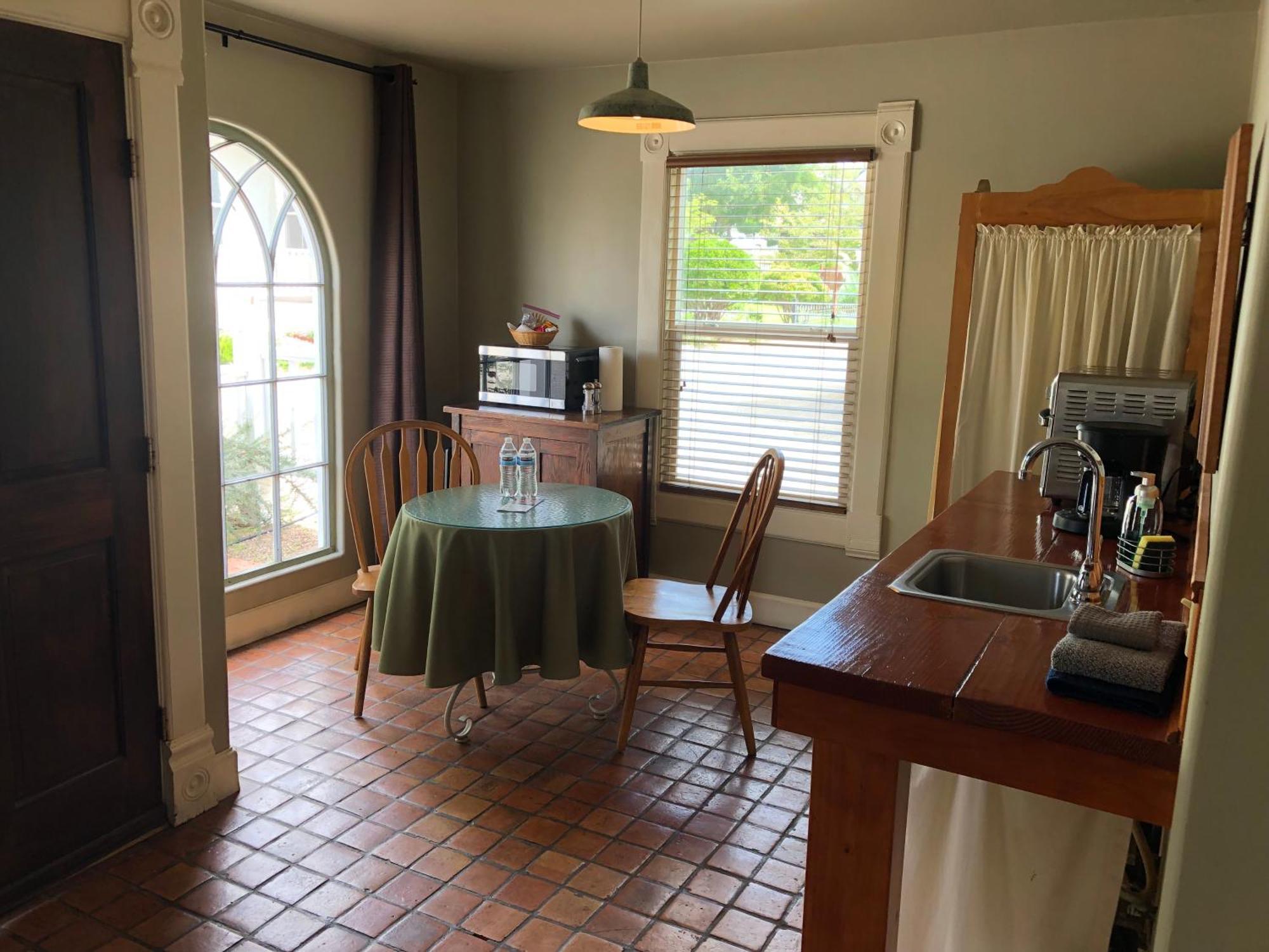 The Cottage At 241 North Saint George Extérieur photo