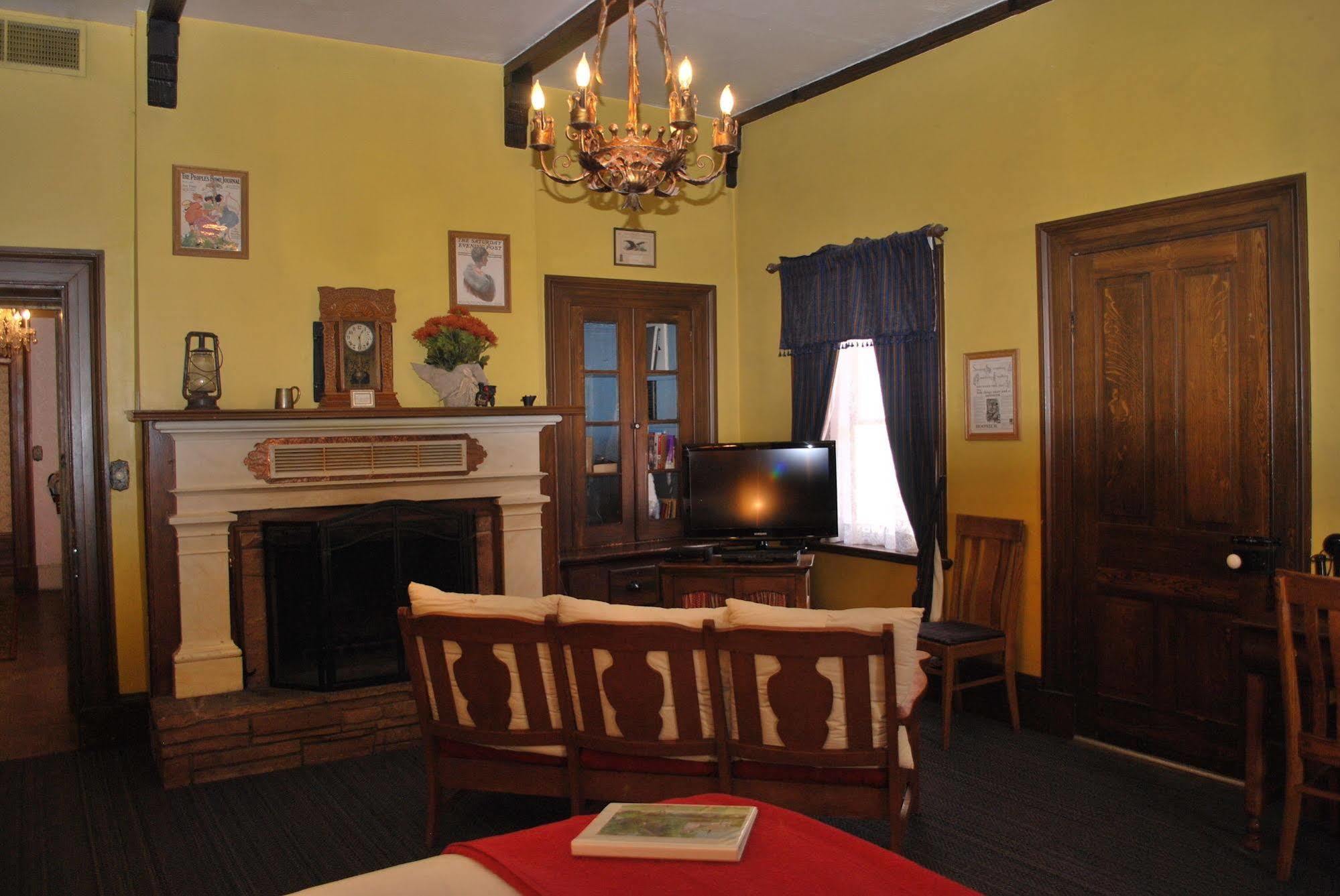 The Cottage At 241 North Saint George Extérieur photo